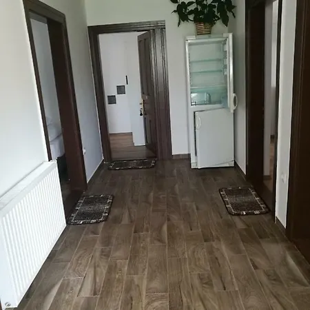 Halasz Vendeghaz شقة